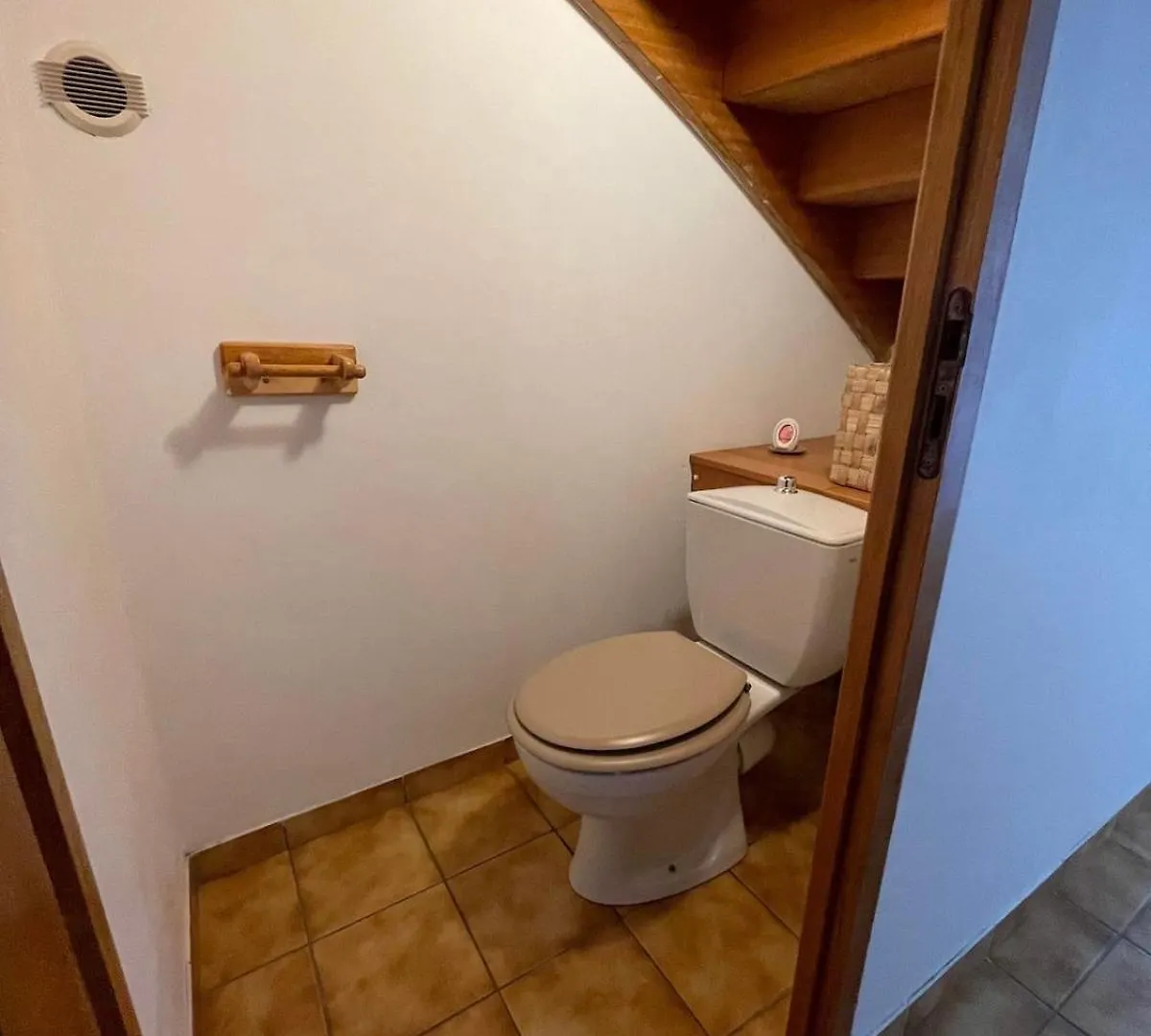 Вилла Large Welcoming House Of 15 People Melrand Дом отдыха
